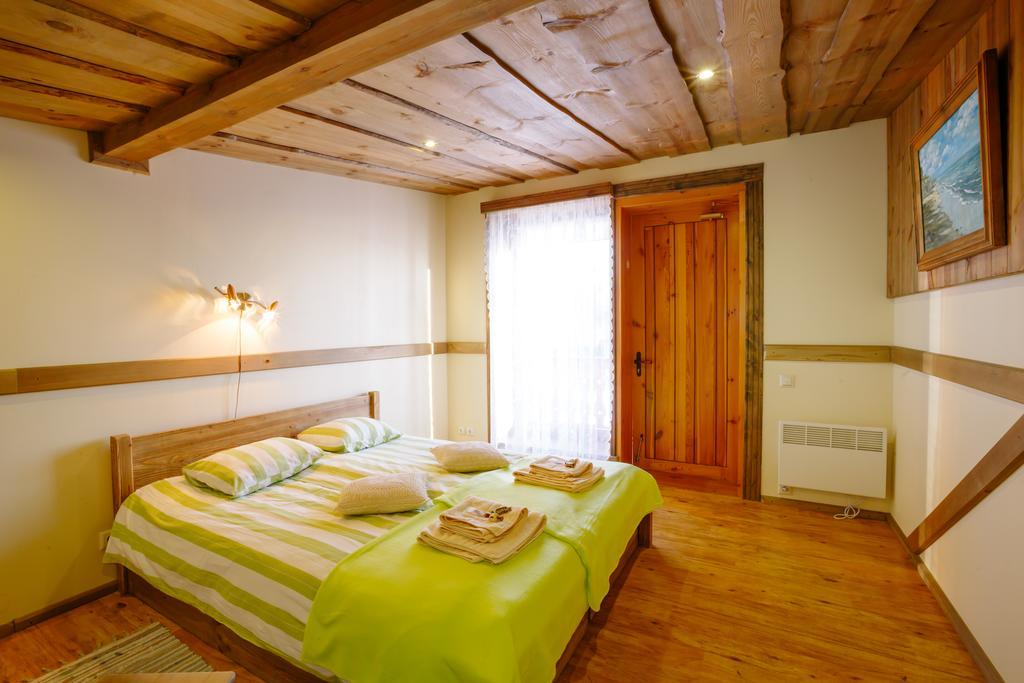 Guest House And Camping Jūrkalne Εξωτερικό φωτογραφία